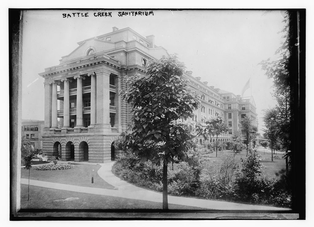 Battle Creek Sanitarium circa 1910-15. Source: U.S.A. Library of Congress