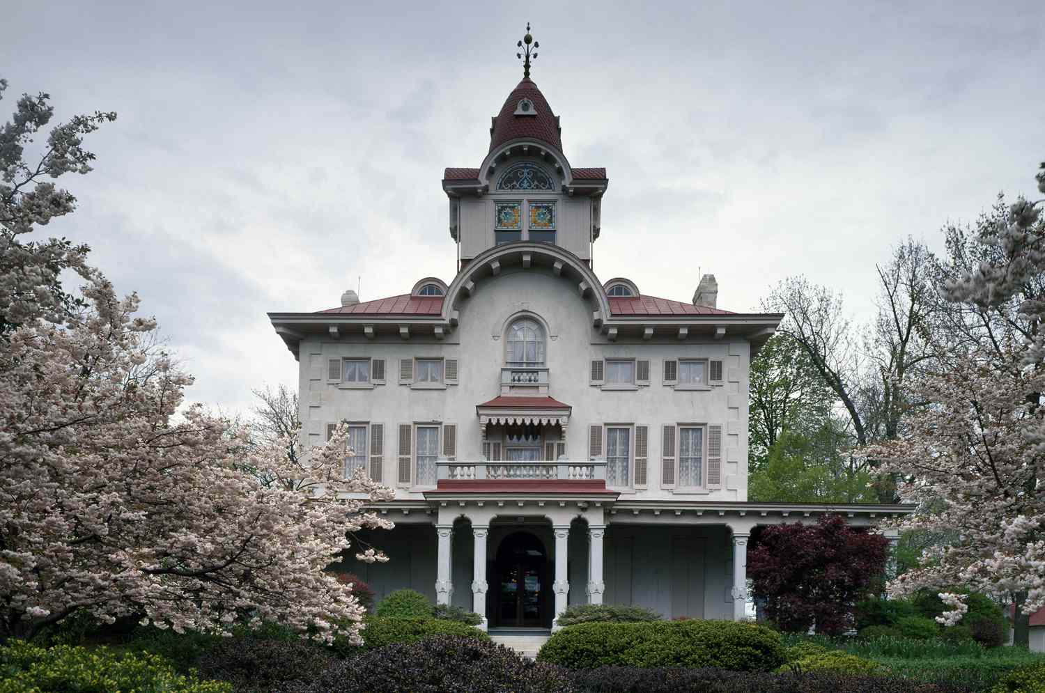 Italianate Ryerss Mansion, built in 1859